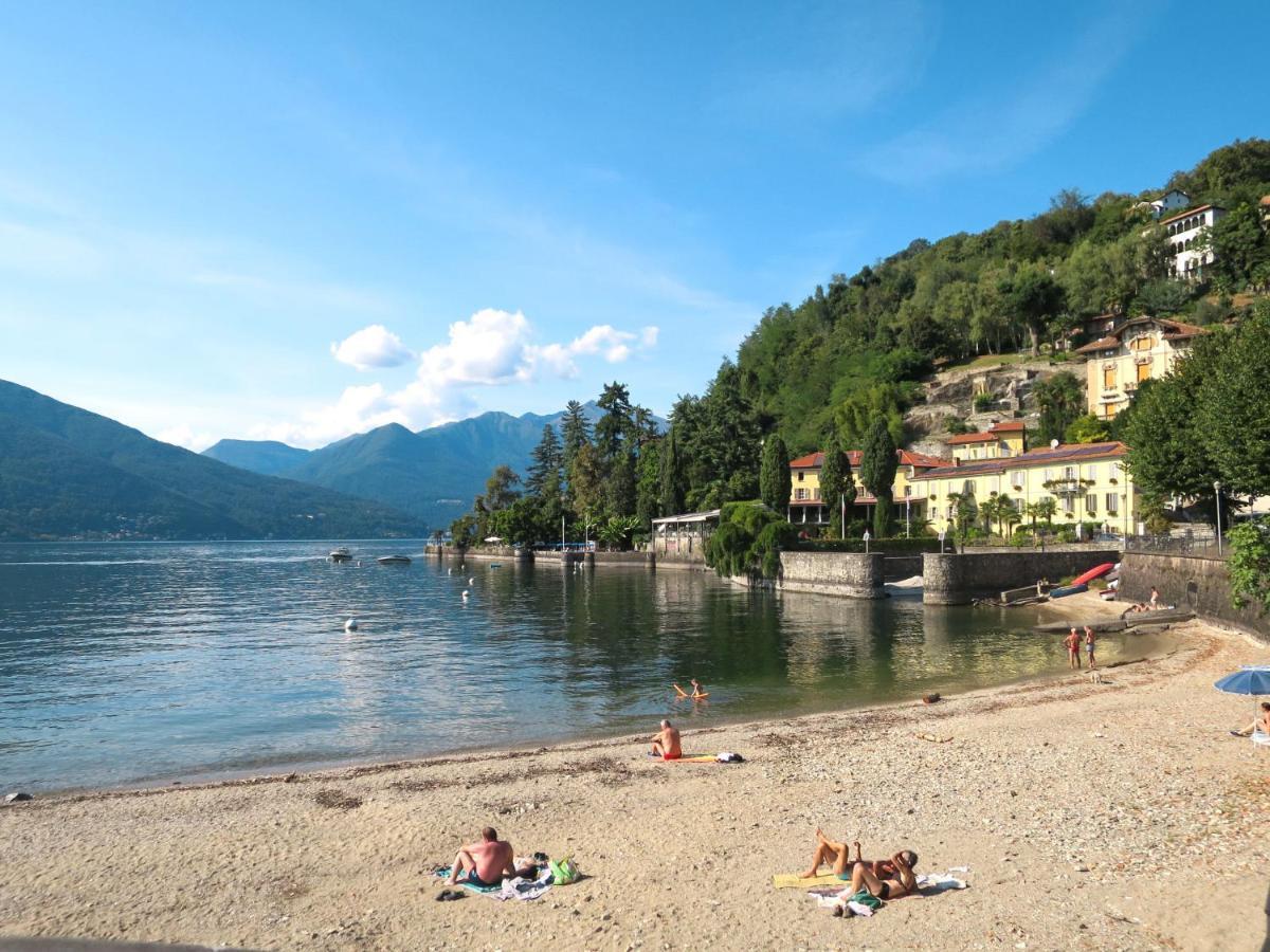 Villa Locazione turistica Luino Esterno foto